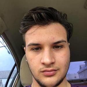 Meet your Posher, Zach